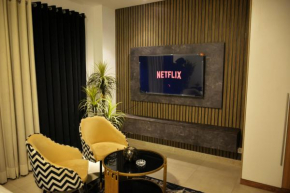 Penta Square - Luxury Studio Suite